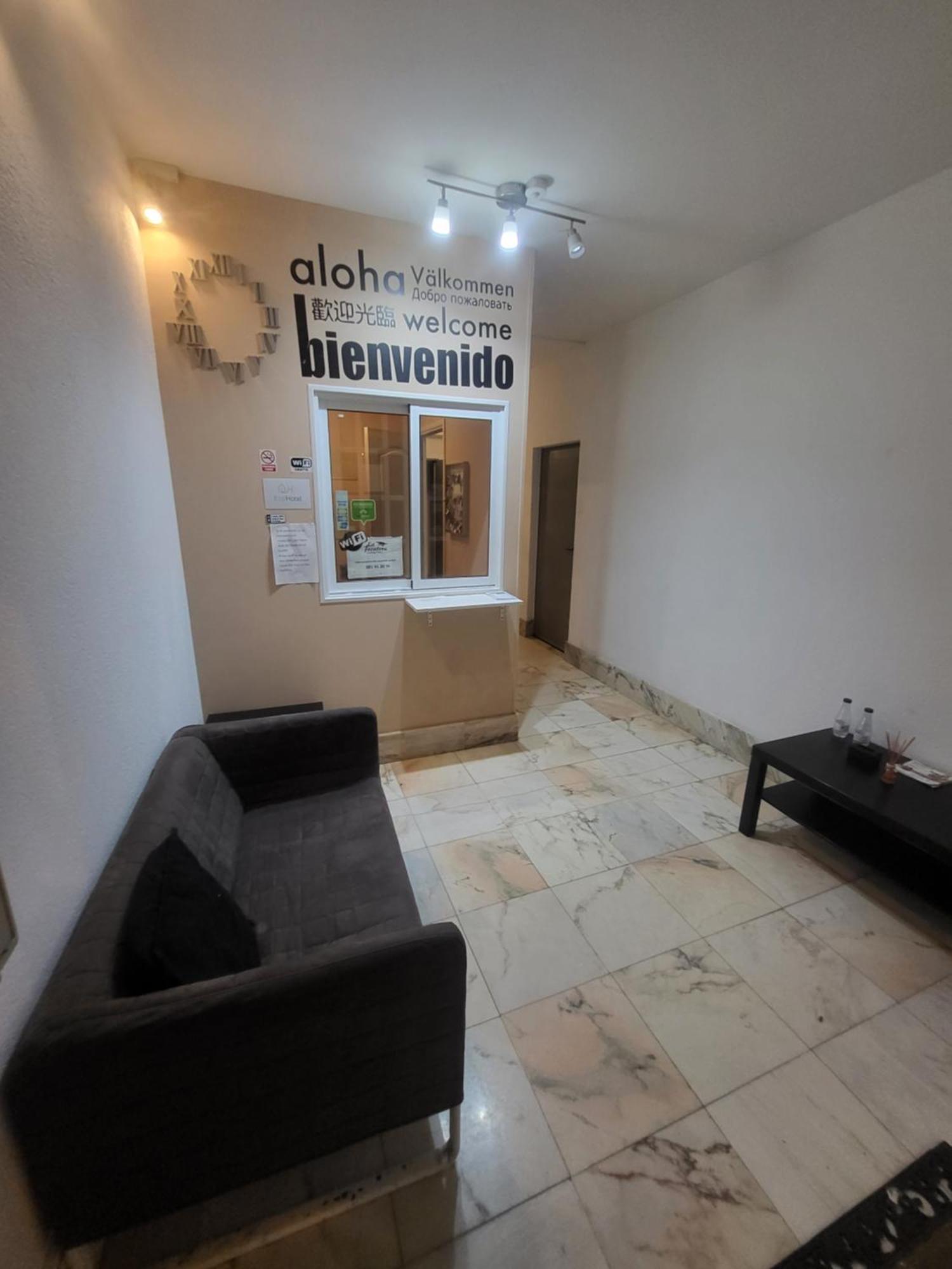 Hostal La Frontera Ferrol Exterior foto